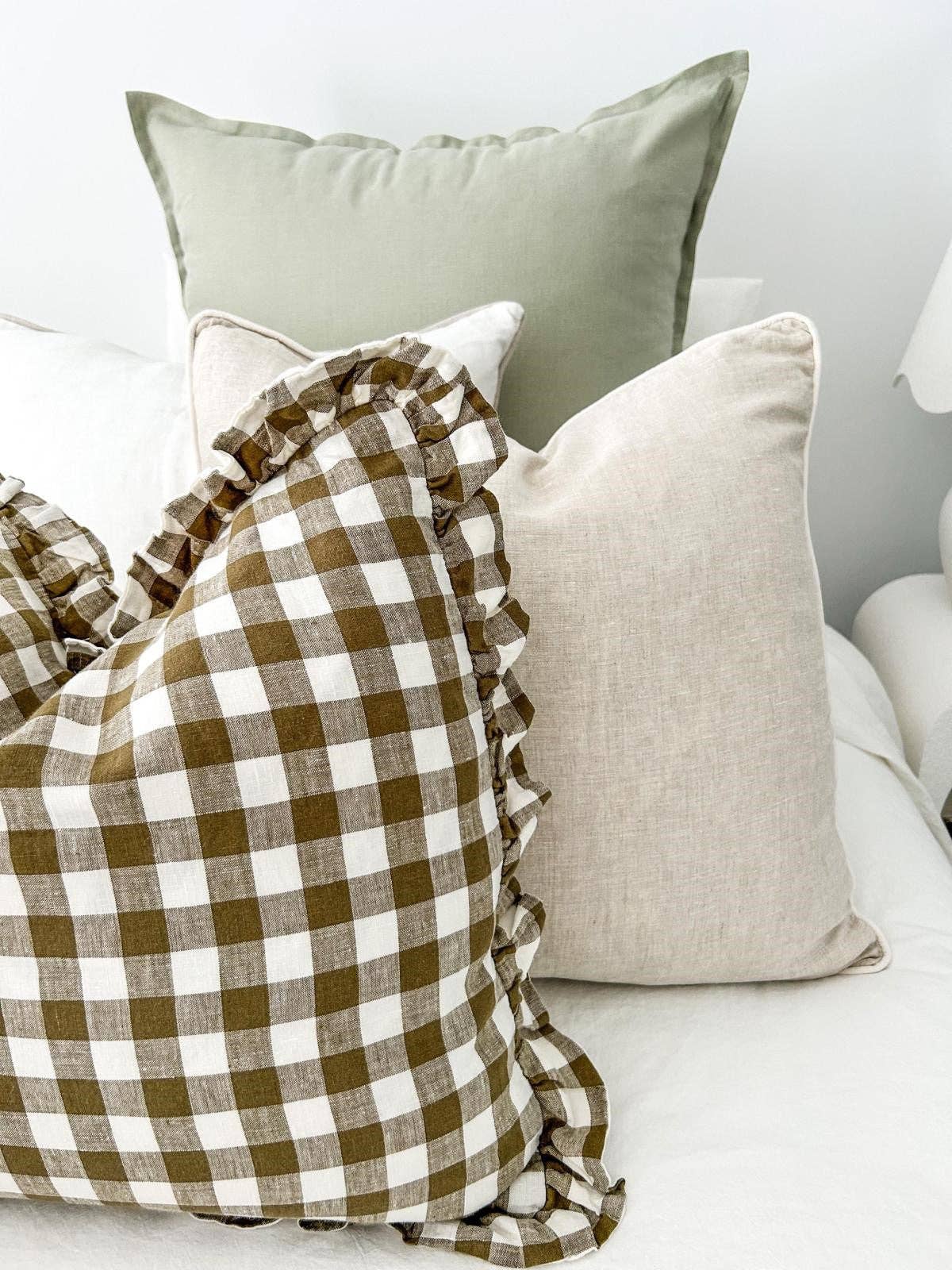 Mama and Tochter - Wholesale Throw Pillow Cover - Reversible Linen Ruffle Cushion Cover - Olive Gingham - Warm White