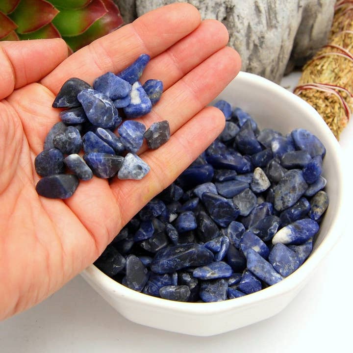 Rock Paradise – wholesale Andlig sten/kristall – Kristallblå Sodalit tumlade ädelstenar 1 lb Polerade stenar0