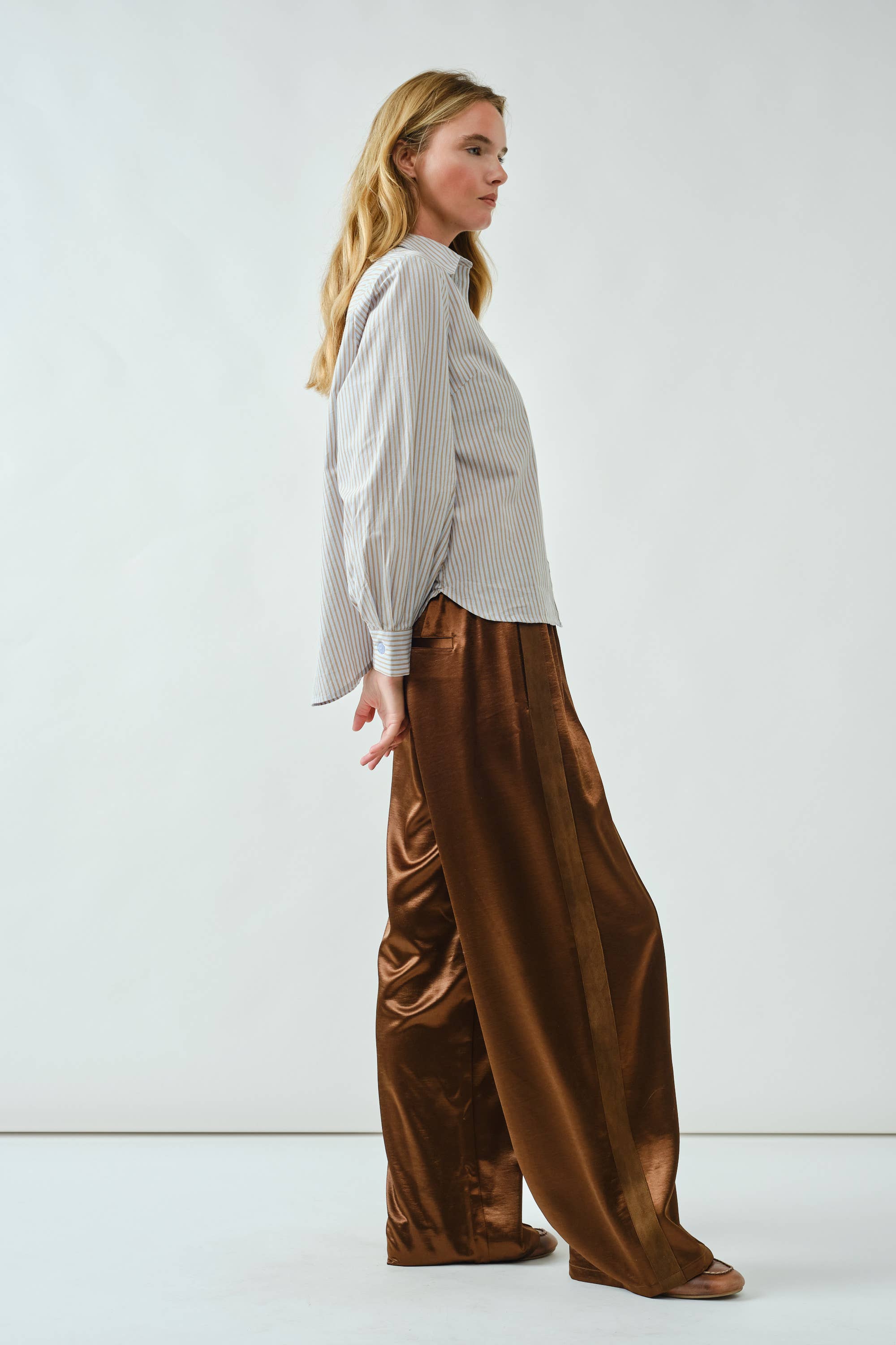 Aaron & Amber - Wholesale Button Down Shirt - Women's - AJT5186 SOFT WASHED STRIPED COTTON SHIRTS13