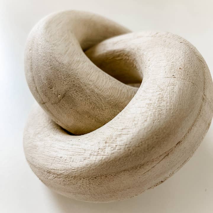 Vine & Nest - Wholesale Decorative Tabletop Object - Hand-crafted Wooden Chains and Rings14