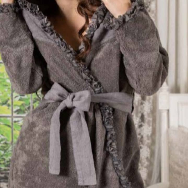 Chic bathrobe for wholesale by Chez Moi