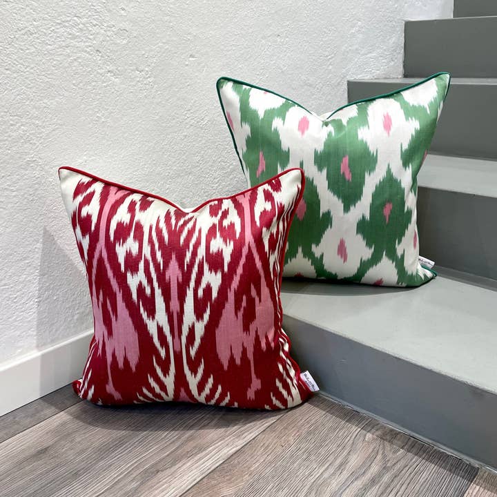 Mila∞Miro by Emelie - Wholesale Throw Pillow Cover - Silk Ikat Cushion Spring Green | Silk Ikat Pillow Spring Green