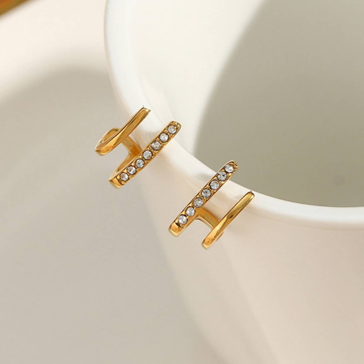 ACCITY - Wholesale Huggie Earrings - GEOMETRIC SIMPLE TEMPERAMENT EARRINGS_CWAJE17193