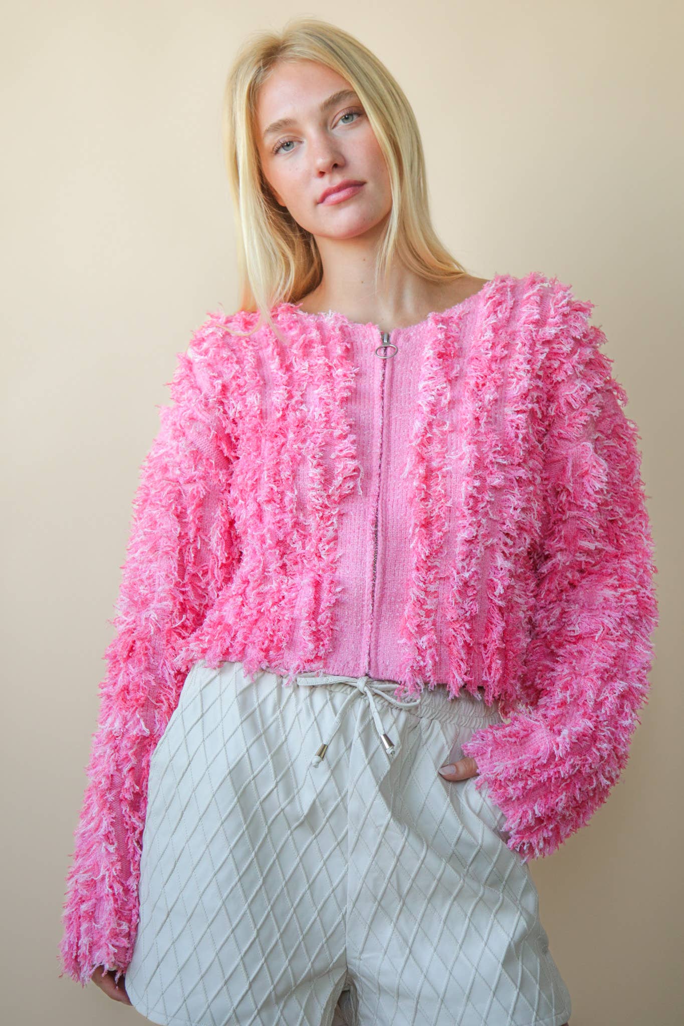 VERY J – Engroshandel Pullover - Dame – 12W3077N-Blød Shaggy Garn Striktrøje Feriejakke9