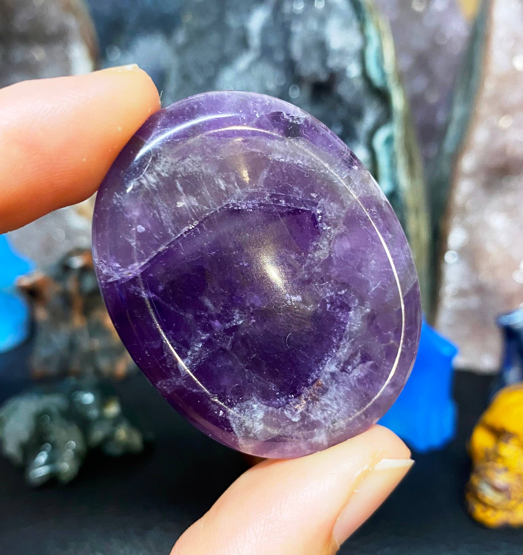 Elf Kendal Hippies – Pedra/cristal espiritual por atacado – Pedra de preocupação de cristal, pedra de polegar de cristal, gema calmante por Elf2