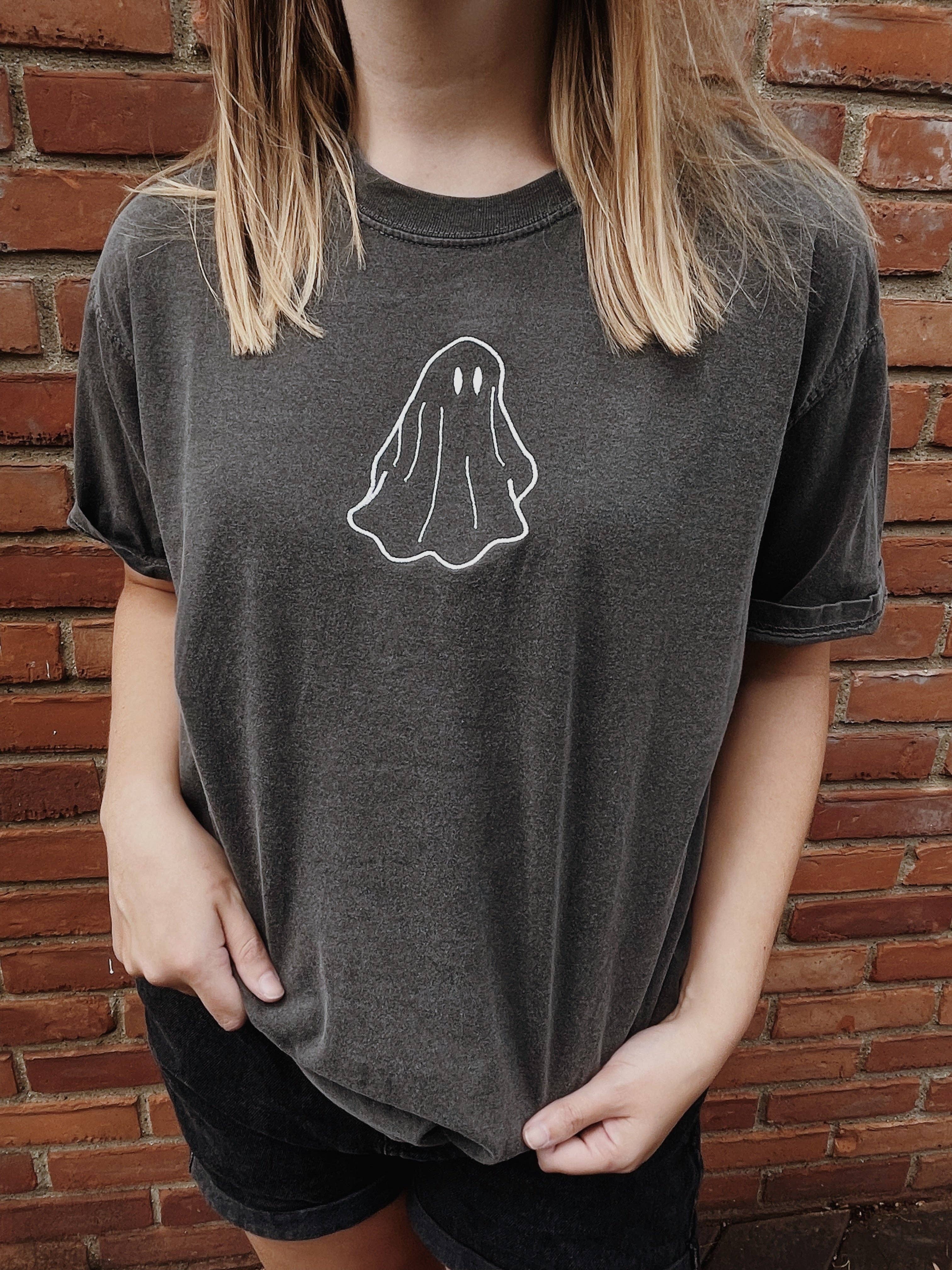 Molly Louise Shop – wholesale T-shirt – women's – Embroidered Ghost T-shirt