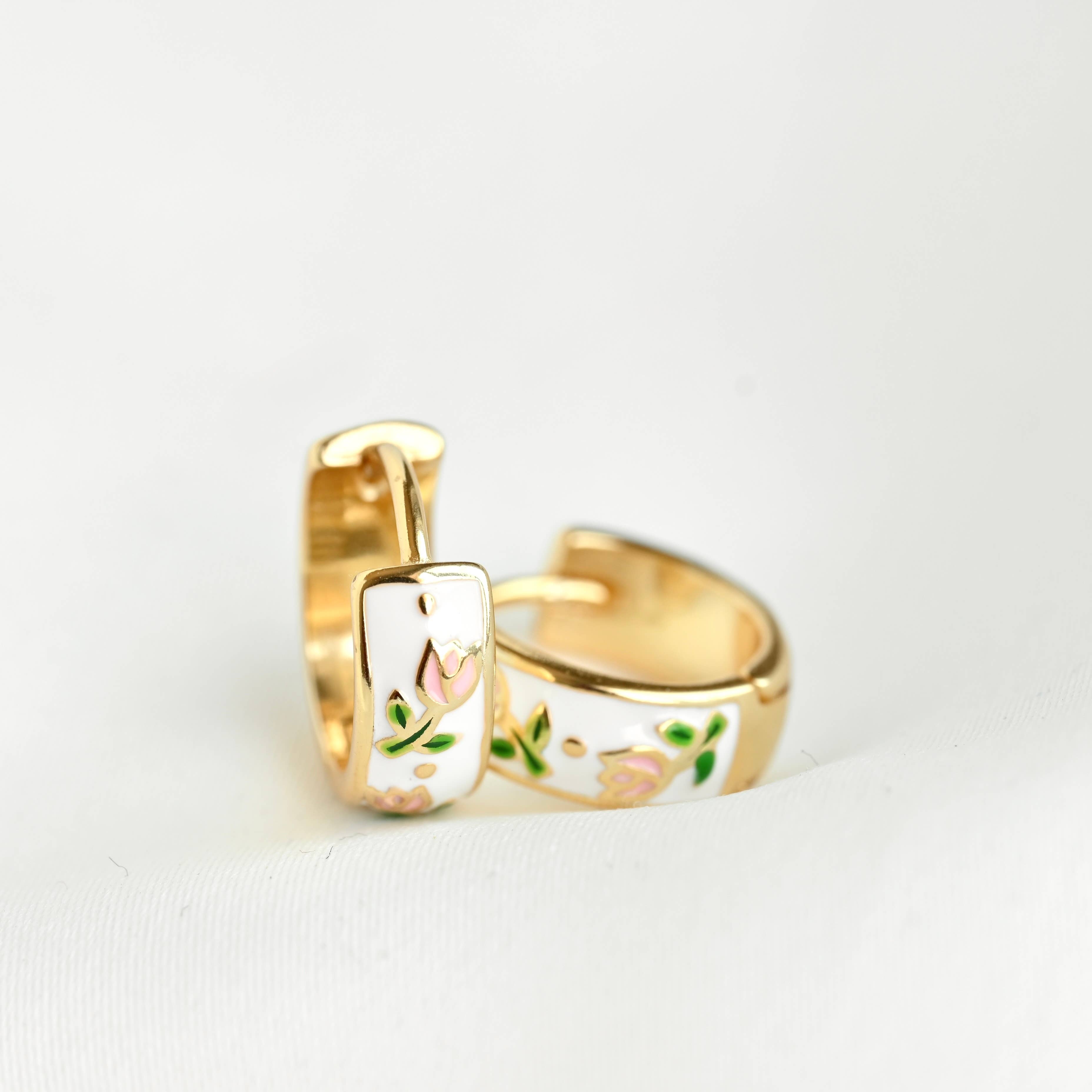 Blueyejewelry - Wholesale Huggie Earrings - Gold Enamel Flower Hoop Earrings-Vintage Style Silver Hoops2