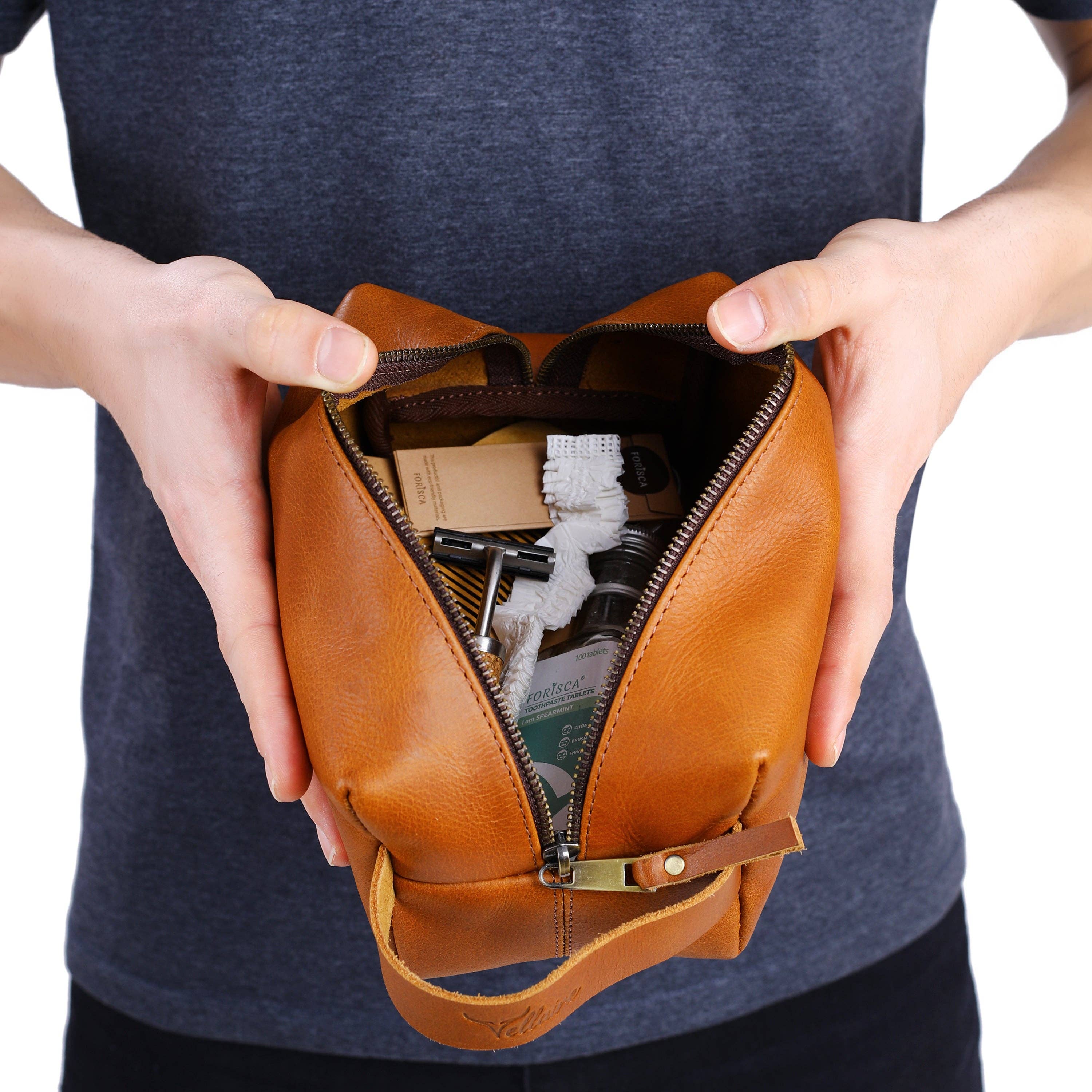 VELLAIRE - Wholesale Toiletry Bag - Men's - Mens Leather Toiletry Bag | LB6