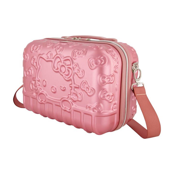 FUL Luggage (Concept One) – wholesale Make-up/cosmetic bag – Hello Kitty Pink Molded Carry-on Train Case4