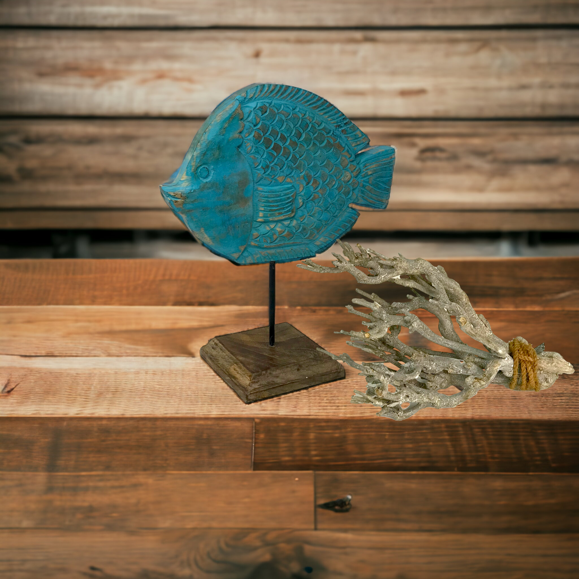 Wilco Home - Vente Sculpture - Sculpture en bois sculptée à la main de Polly Puffer Fish « Fish Tales »3