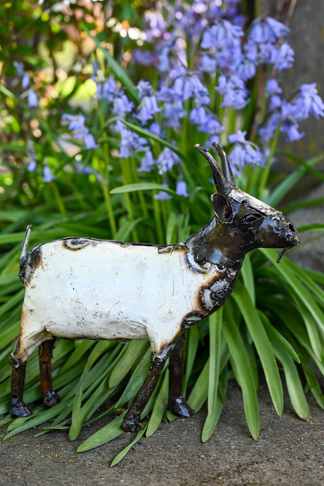 Swahili | AFRICAN MODERN - Wholesale Sculpture - Recycled Metal African Farm Goats4