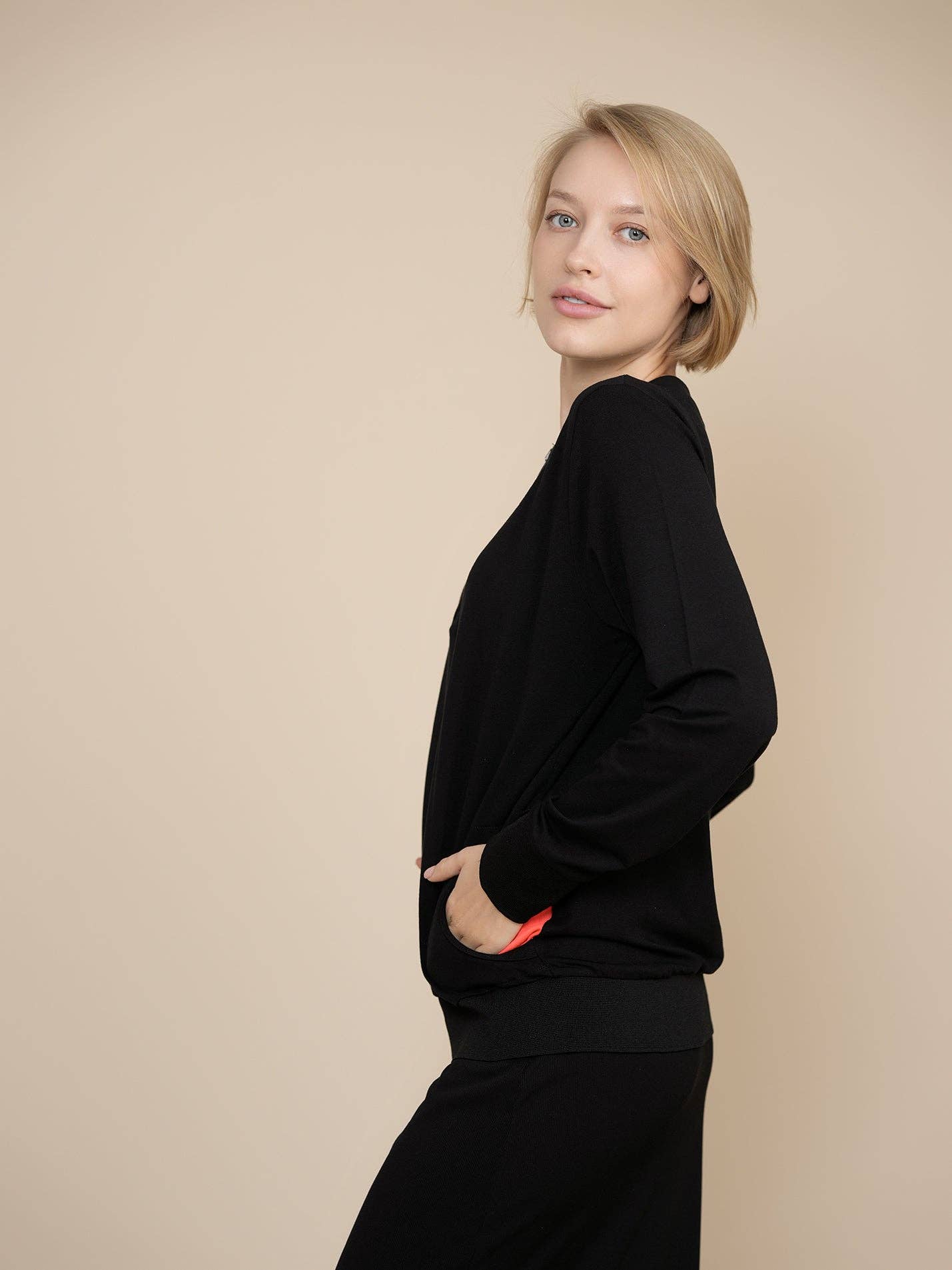 Ellwi Design - Wholesale Top & Skirt Set - Women's - Color Pop Sweater & A-line Skirt - Black4