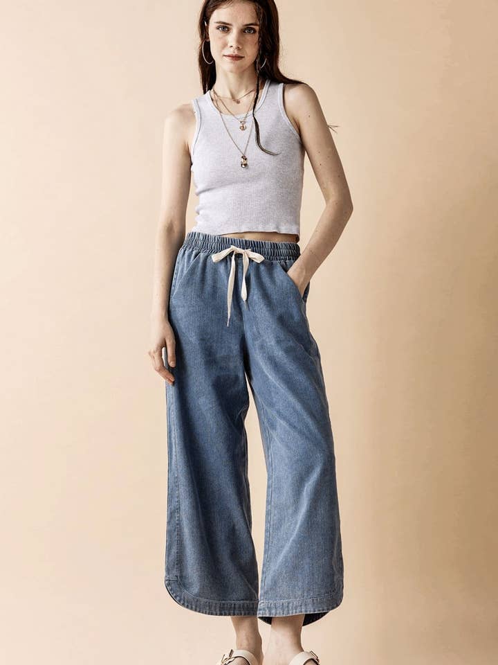 noflik - Wholesale Pants - Women's - Plus Denim WideLeg Crop Pants w/ Dolphine Tail Hem-INP1021