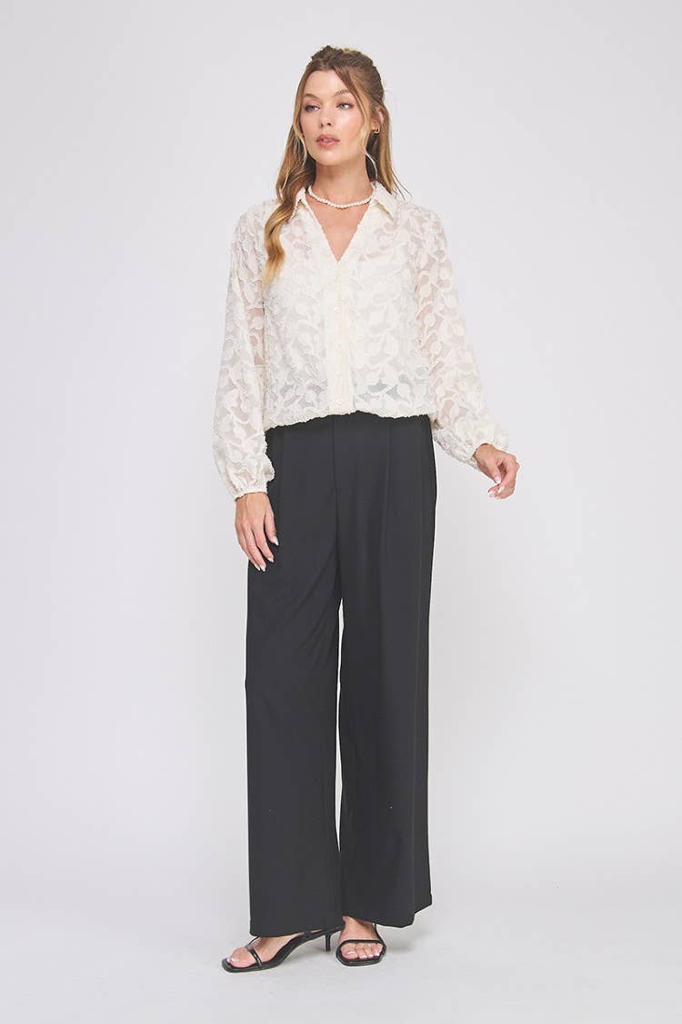 Allie Rose – wholesale Blus - Dam – Jacquard bränningsknapp upp långärmad blus3