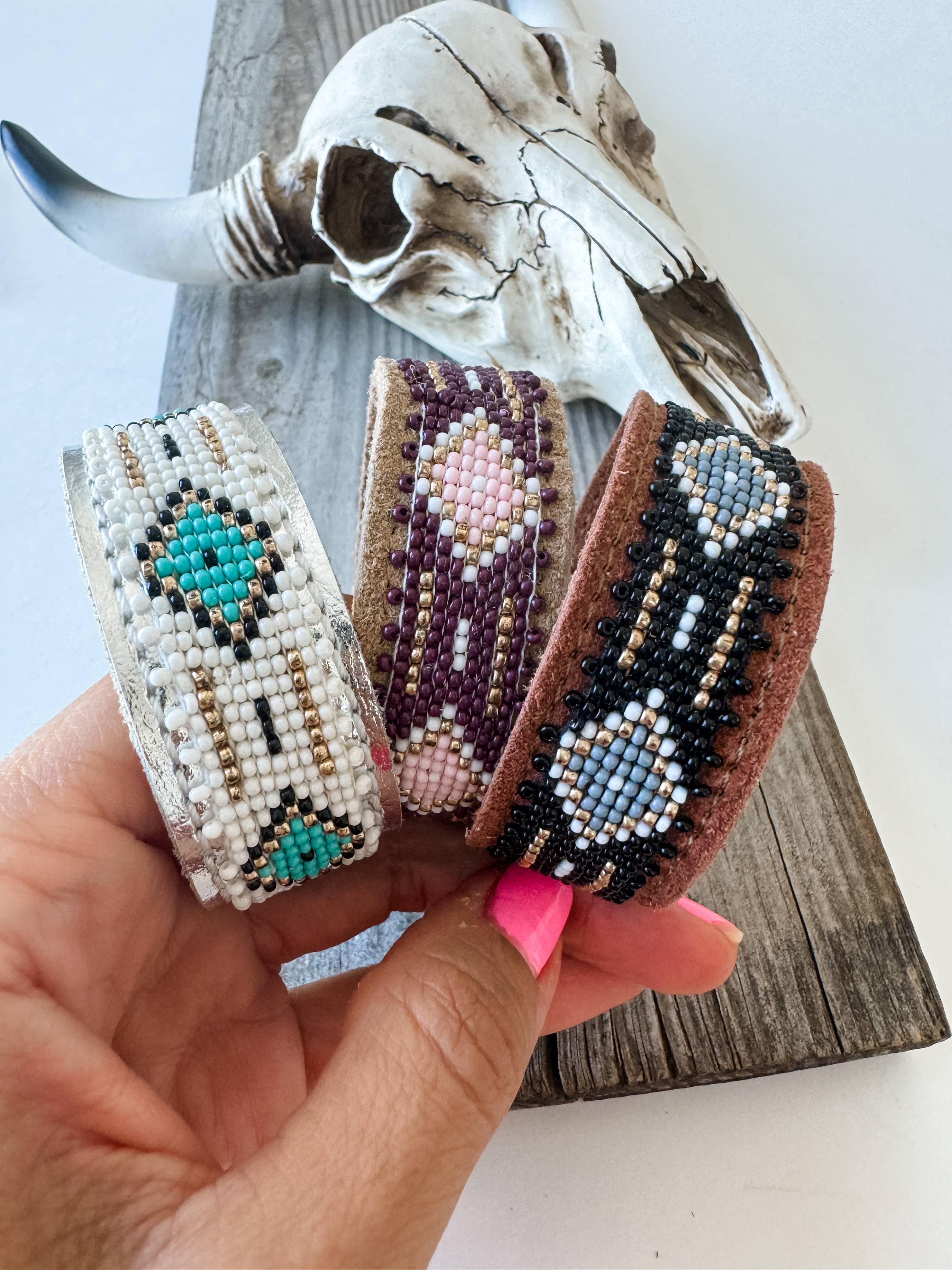 Boho Ranch Shop - Wholesale Cuff Bracelet - Western Aztec Pattern Seed Bead Leather Cuff Bracelet3