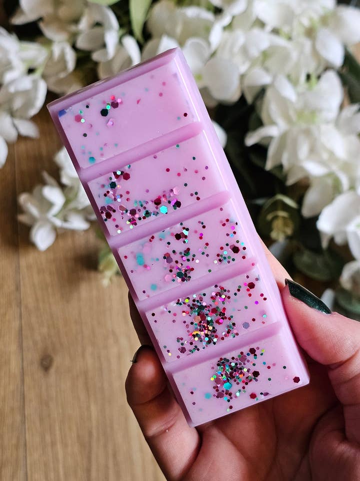 Berry Blast Wax Melt Snapbar for wholesale by Ashley's Candles