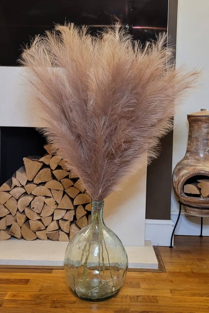 LoveProducts Ltd - Wholesale Dried/Pressed Flowers - Pampas Grass large faux artificial pampass Super Deluxe1