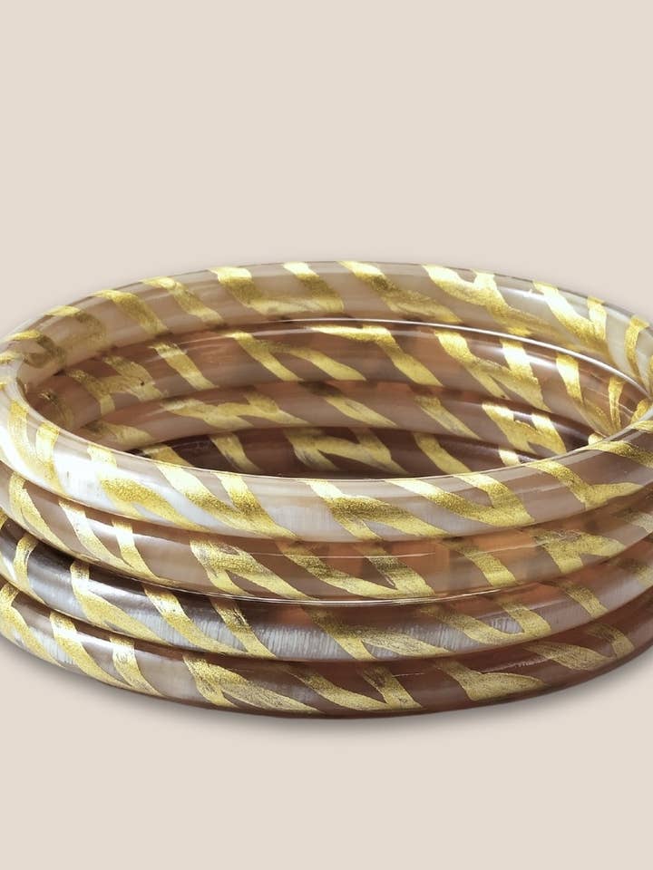 Horn bracelet 6mm gold zebra 01 for wholesale by JolieJulie-MaLune-VentiLLo