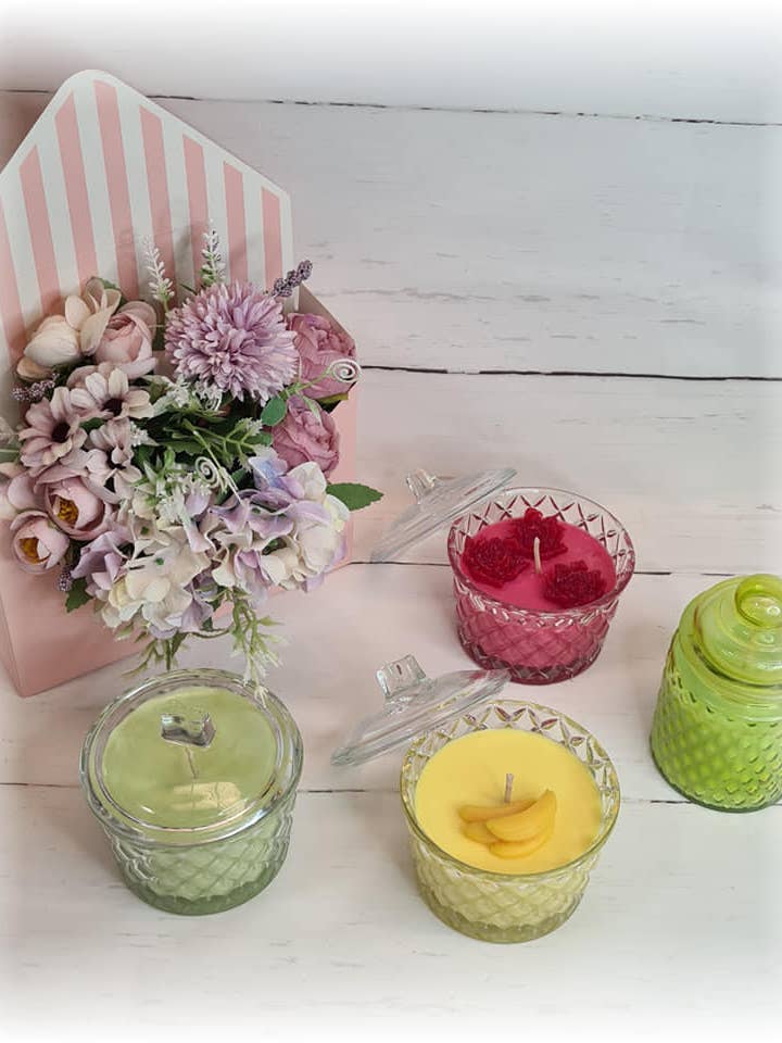 Bonbonniere scented candle for wholesale by LES TRÉSORS DE LÉNAH