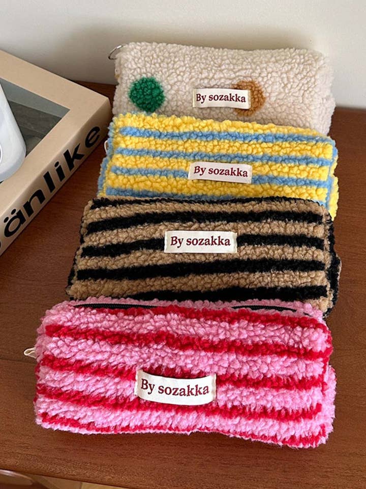 Color Block Plush Large Capacity Storage Bag DP25E940 for wholesale by Dipped Shop