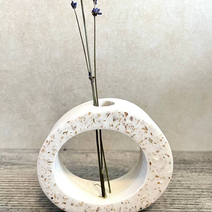 EMB Pretty - Vente Vases - Vase « O » en terrazzo Nacré, propagation, coquillage, vase1