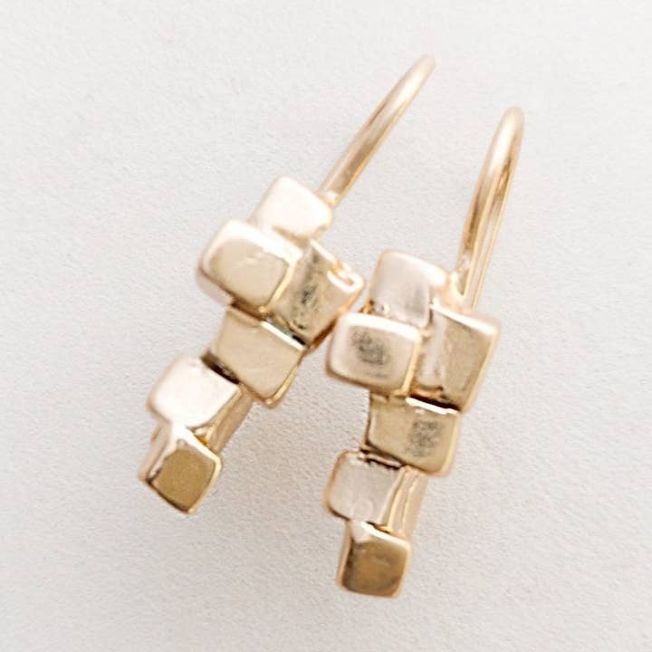 Lana 93 <br /> Earring Plated för wholesale av Nadia Rabosio Jewellery