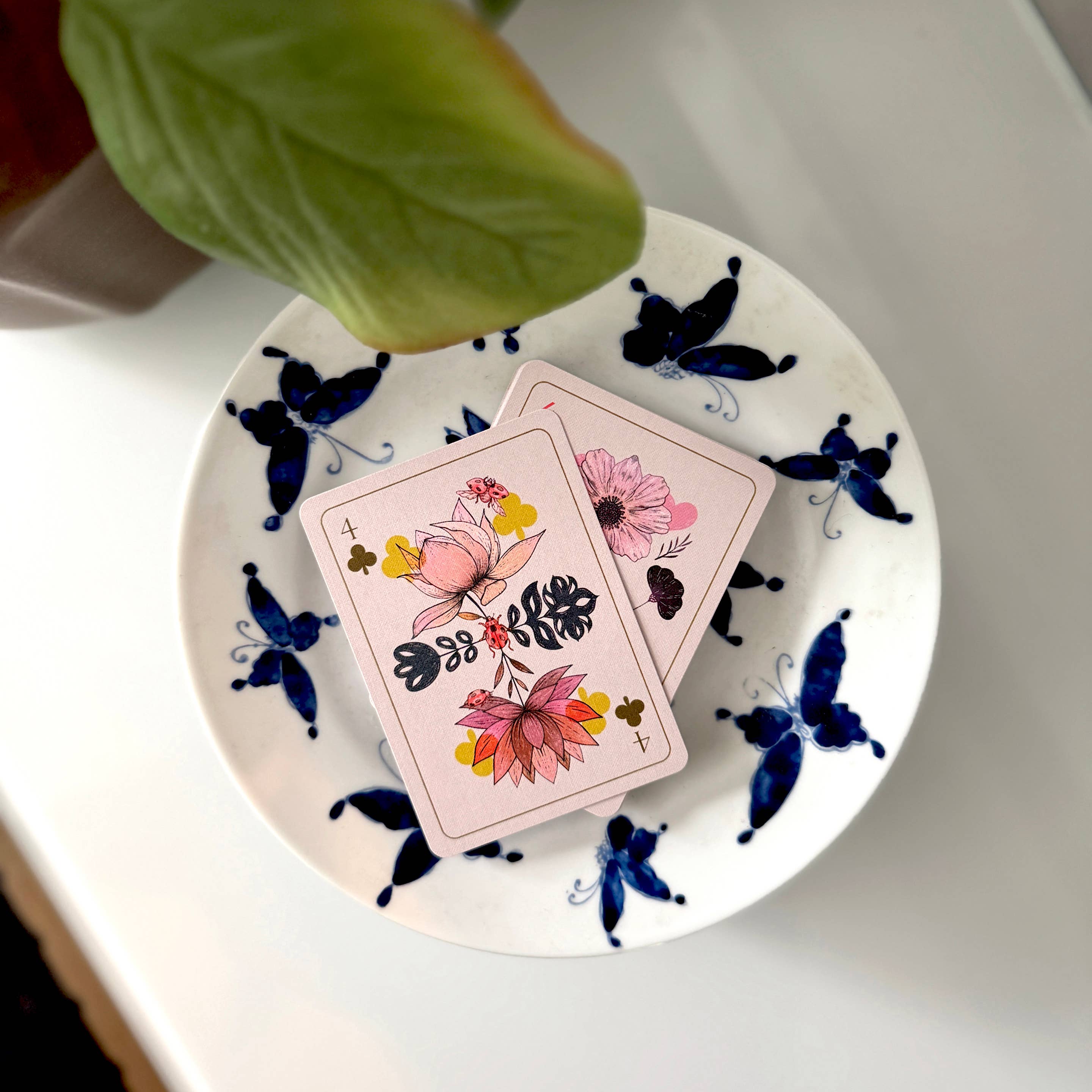 BOUCHETTE & CO. LLC – Großhandel Tarot-Karten – SPIELKARTENDECK | Verzauberte Garten-Kartomantie-Karten11