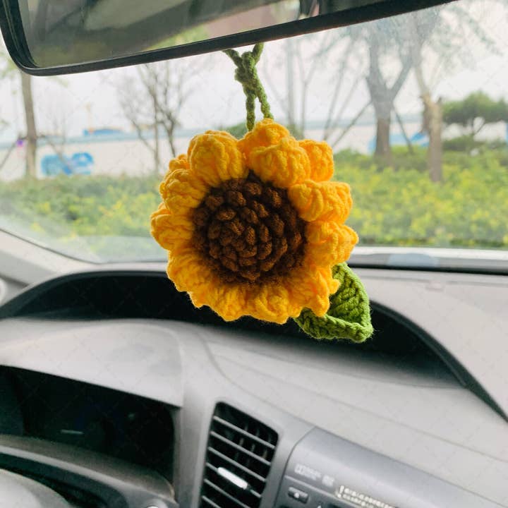 TOMOPOD LLC - Wholesale Car Decorative Charm - Unisex - Crochet Sunflower Car Mirror Hanging Charm, Car Accessories2