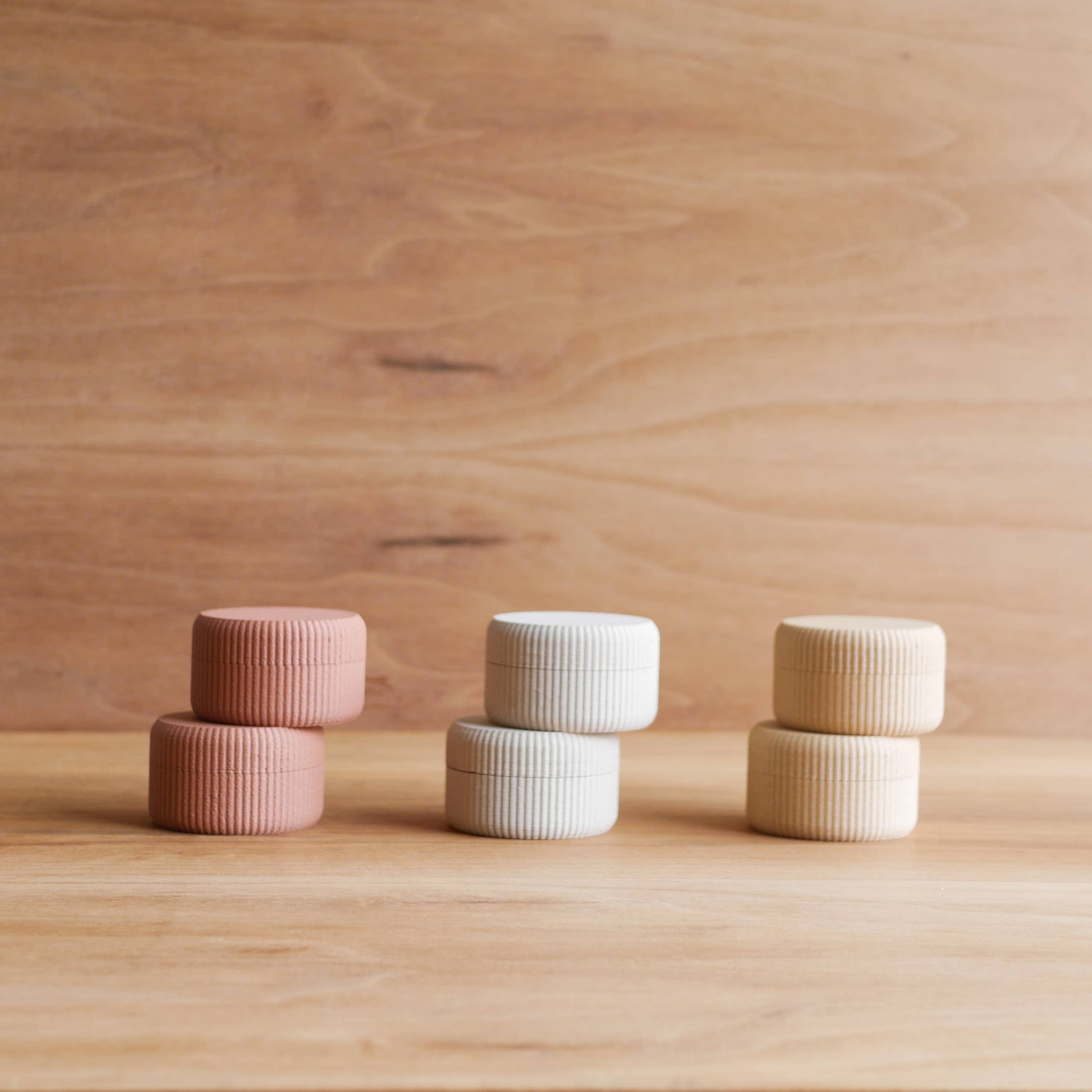 MINIMUM DESIGN - Wholesale Jewelry Box/Organizer - Small Jewelry Case / Travel case - perfect for small jewelry6