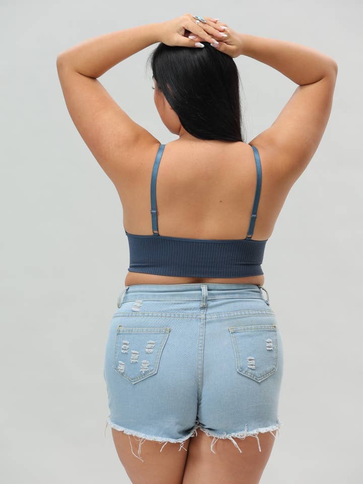 Leto Accessories – Großhandel Bralette – Damen – Luxe Loop Spitzen-Lounge-Top in Übergröße - Loungewear2