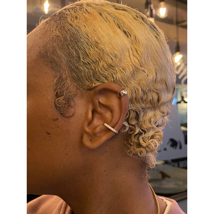 Zahav Jewelry – Engroshandel Ear cuff/wrap-øreringe – 14k & 10k Massivt Guld Minimalistisk CZ Øre Cuff Wrap1