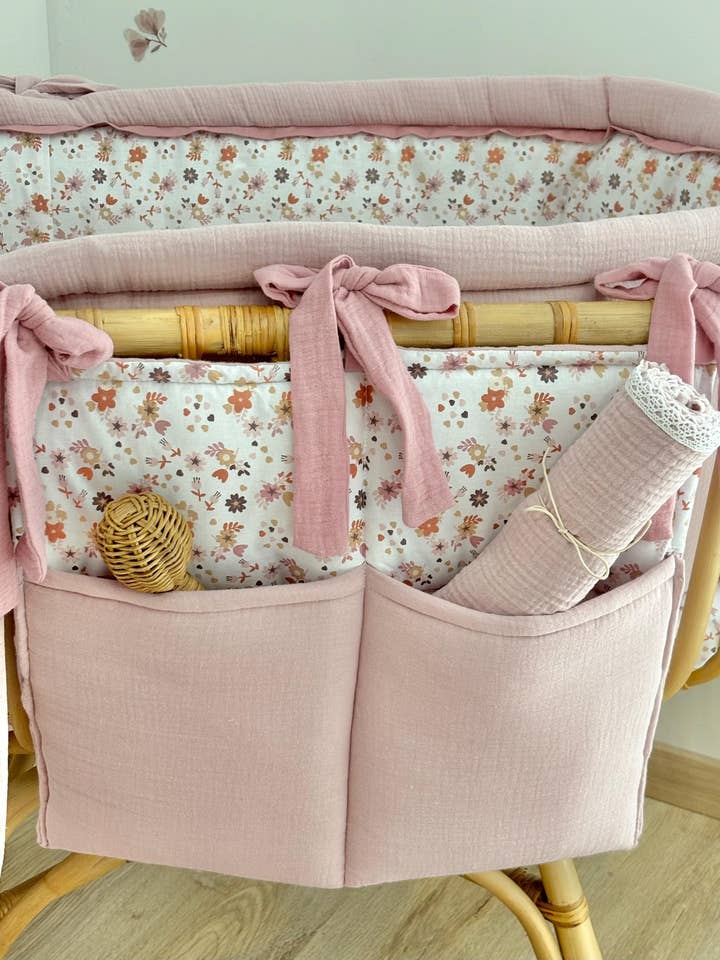 Organisateur de berceau | Organisateur de lit pour jouets pour la vente par Velvet White