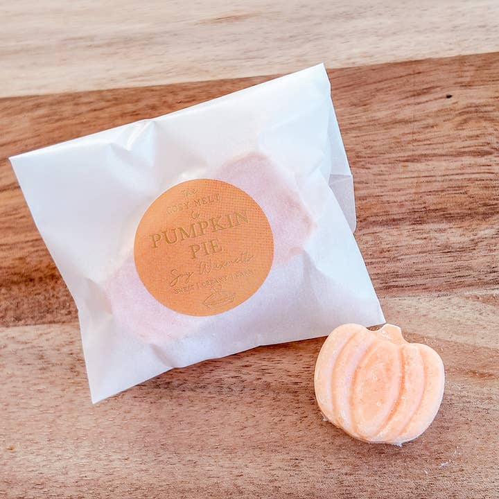 Pumpkin Pie Soy Wax Melts for wholesale by The Cosy Melt Co.