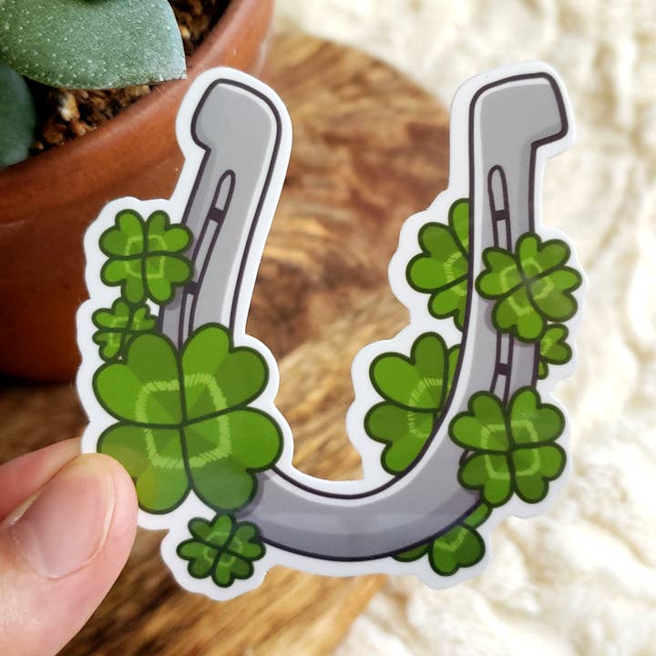 Autocollant en vinyle Lucky Horseshoe, 3 x 3 » pour la vente par Chez Louie Designs