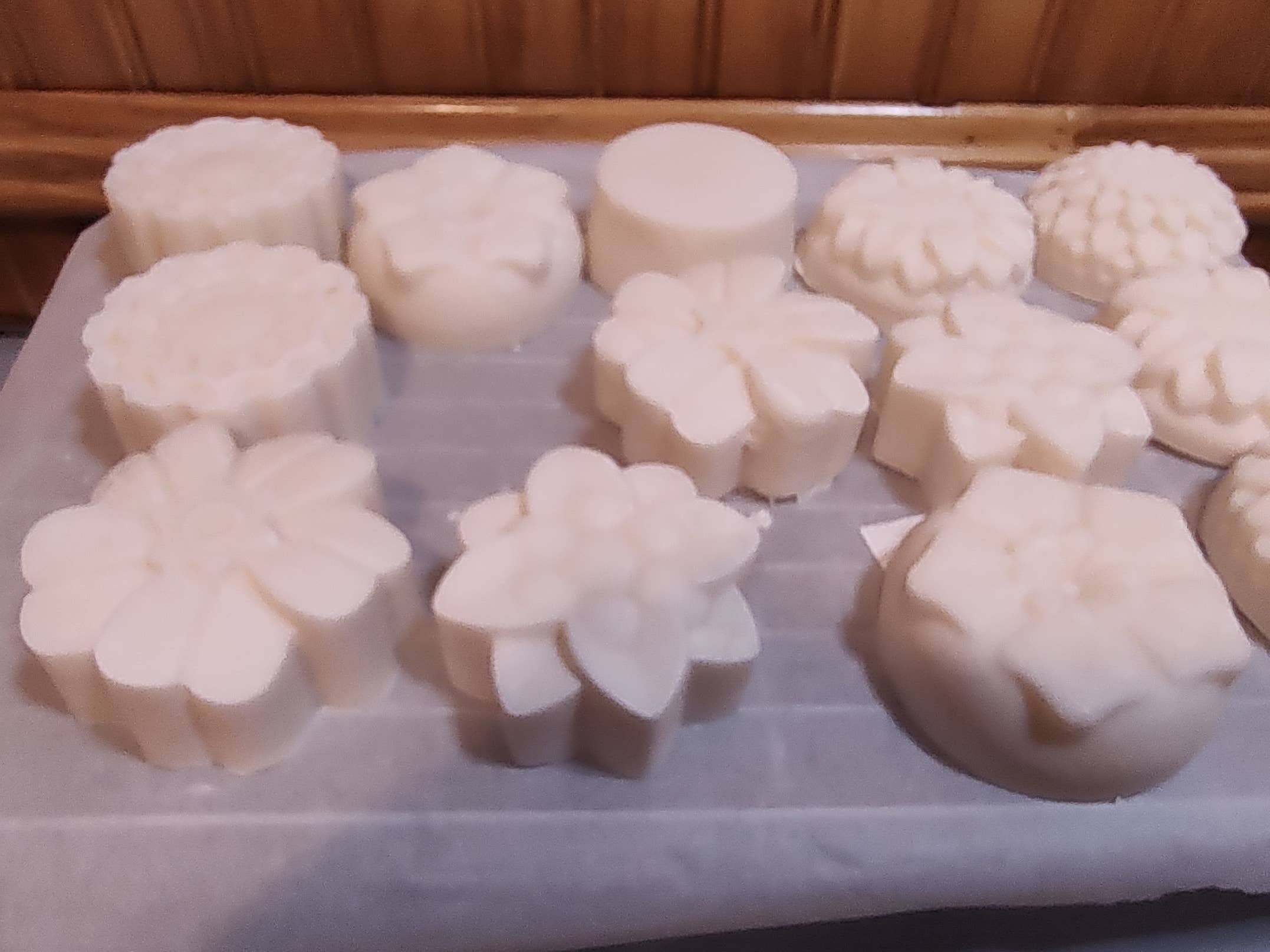 SkinCarebyAHE - Wholesale Shampoo Puck/Solid Shampoo - Jasmine ConditioningShampoo Bar, Travel Shampoo Bar (Copy)1