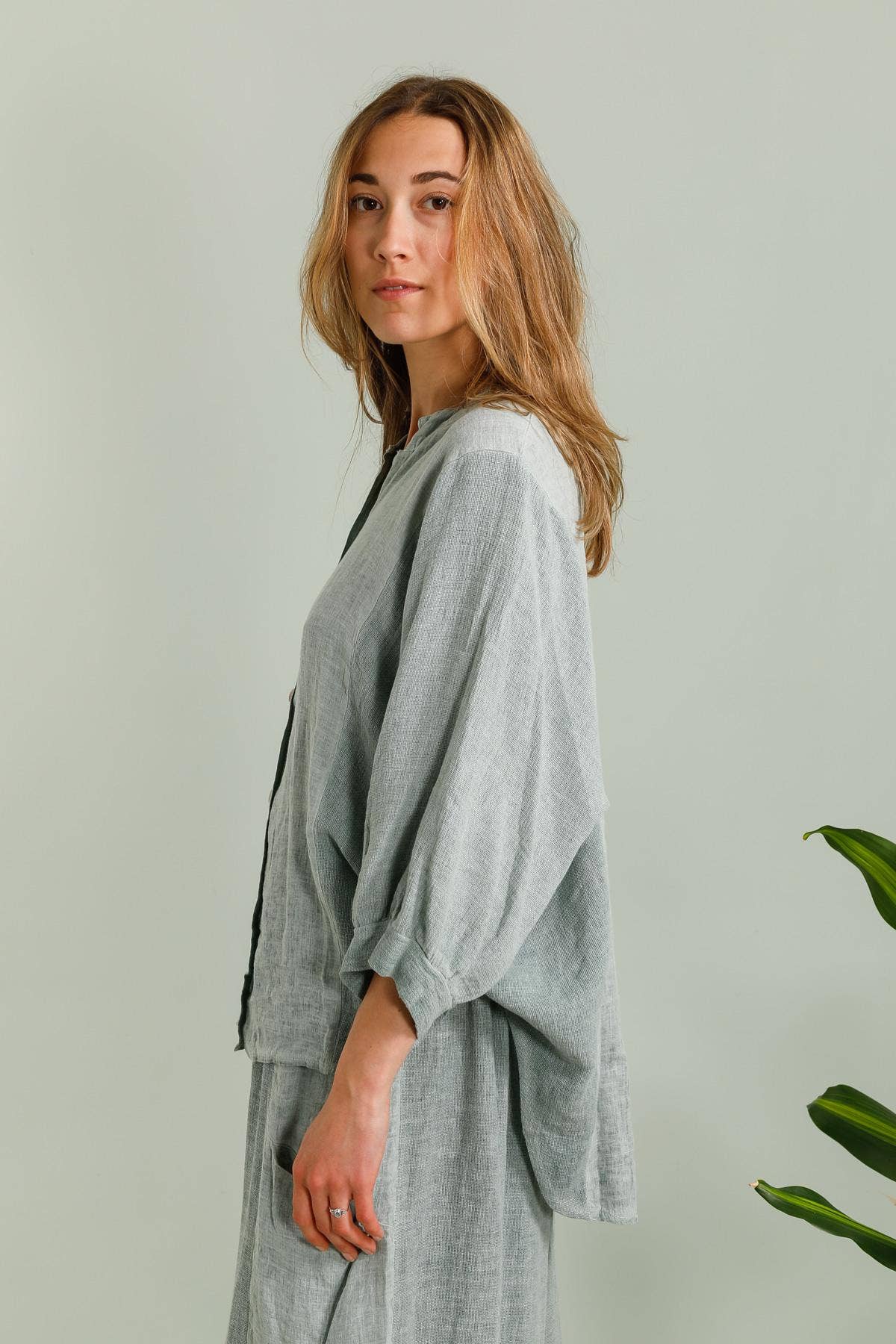 LÉA & LUC – wholesale Shirt – Women’s – 100% Linen Shirt REF. 923013