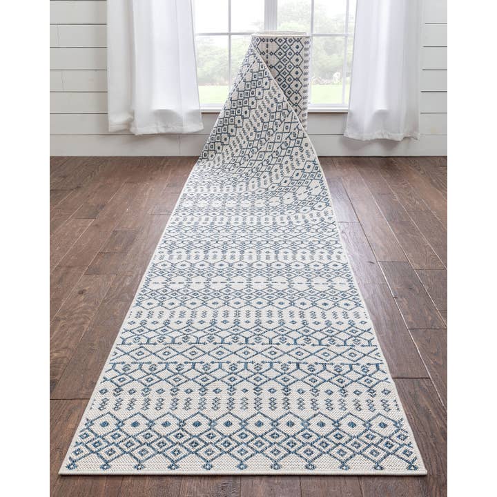 Well Woven - Wholesale Runner Rug - Custom Size Runner Nord Nordic Lattice Pattern Light Blue