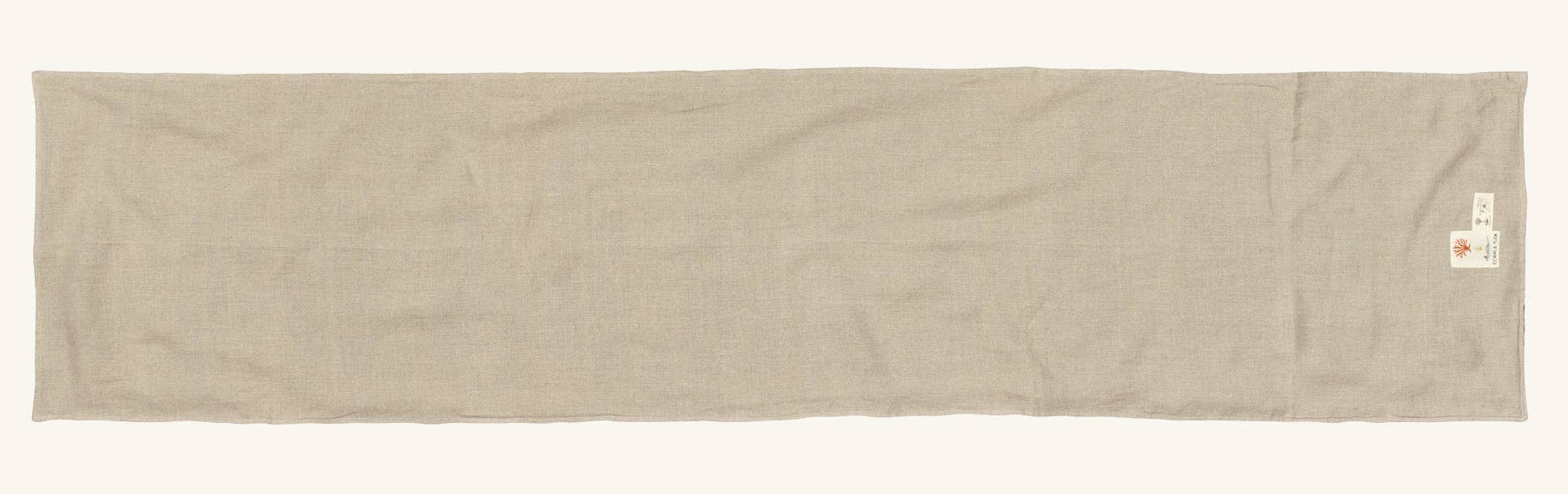 Coral & Tusk - Wholesale Table Runner - Paradise Garden Table Runner9