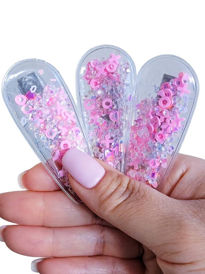 3" Shaker Clip-XOXO for wholesale by Dainty Delights Creations