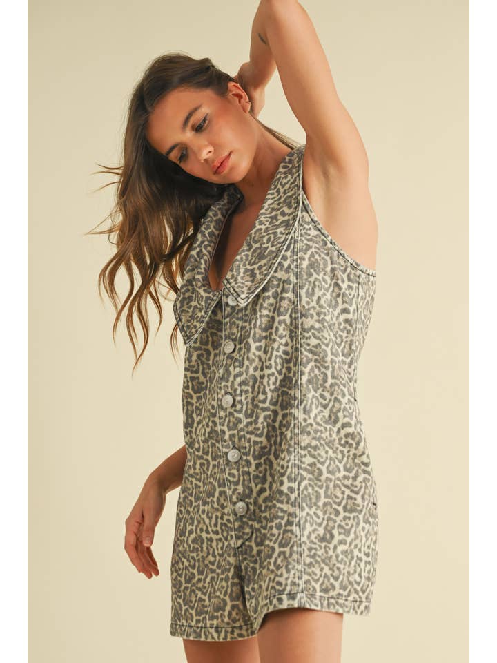 IR2272-A OVERSIZED COLLARLEOPARD PRINTED LEOPARD ROMPER for wholesale on Faire7
