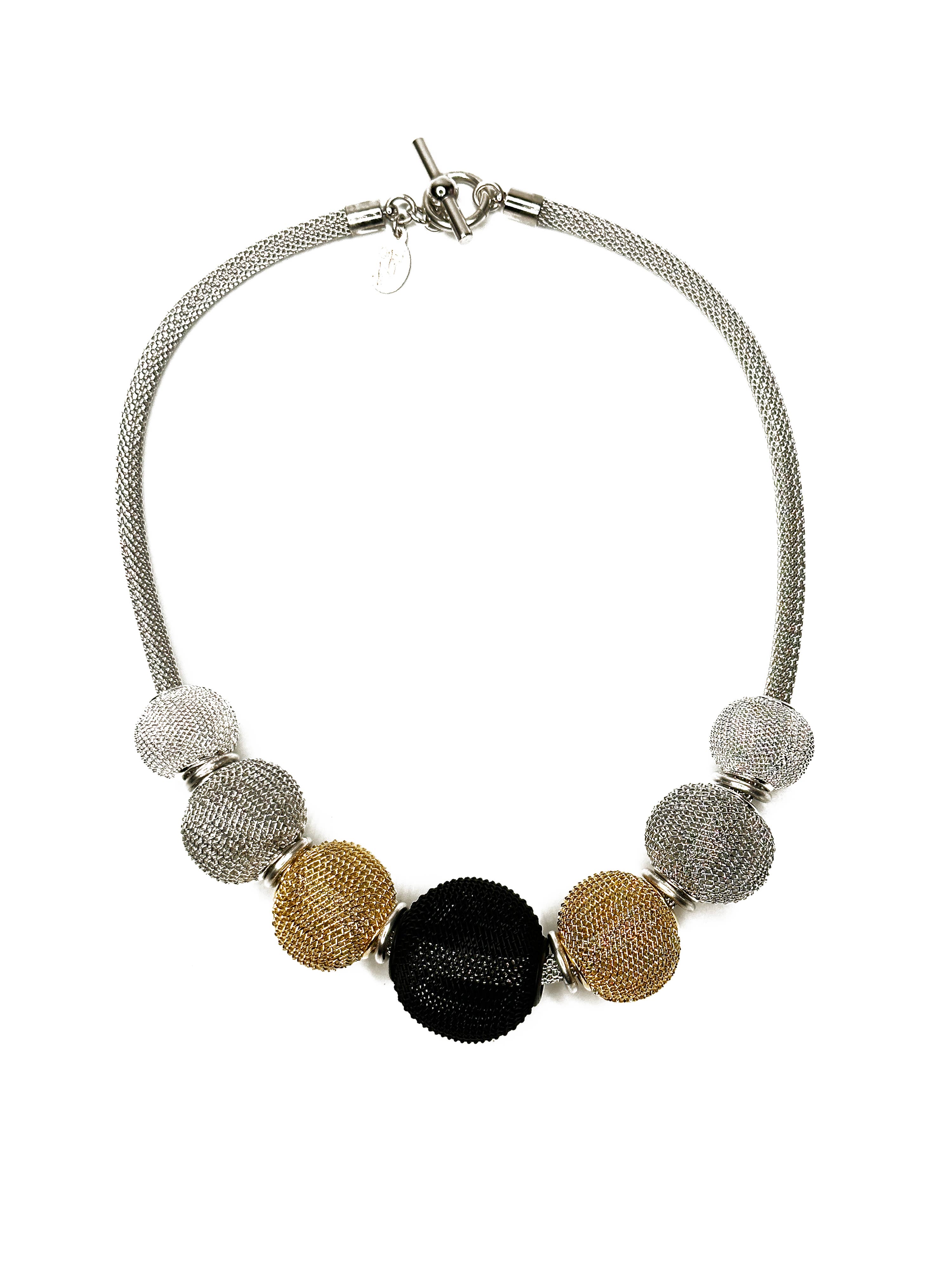 Erica Zap Designs – Großhandel Gliederhalskette – Mesh-Halskette mit abgestuften runden Mesh-Perlen1