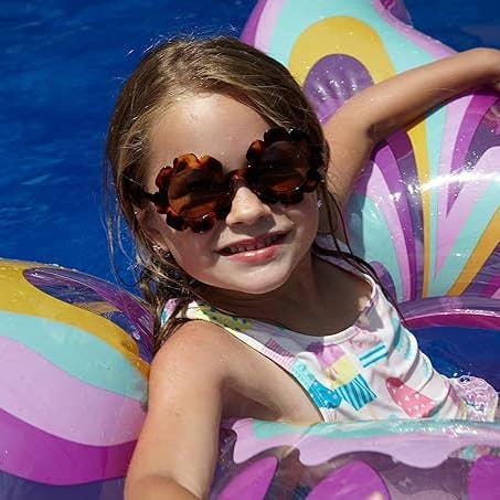 Funky Junque - Wholesale Sunglasses – kids - Kids Sunglasses - Tortoise Shell (Flower Shaped)1