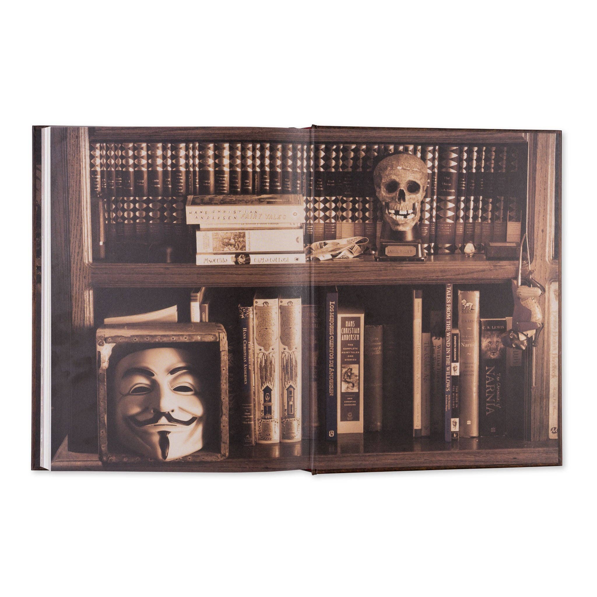 Insight Editions - #1 Pop Culture Publisher - Wholesale Arts & Entertainment Book - Guillermo del Toro: Cabinet of Curiosities (NEW!)14