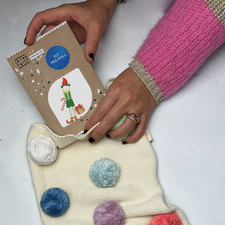 Cotton Twist - Wholesale DIY Craft Kit - Kids - Make Your Own Elf Peg Doll