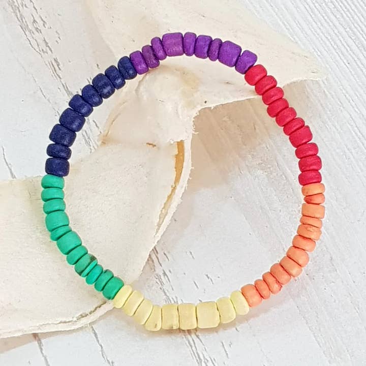 Pride Collection bracelet with 5mm wooden beads, elastic / B for wholesale by Gloria-Maris