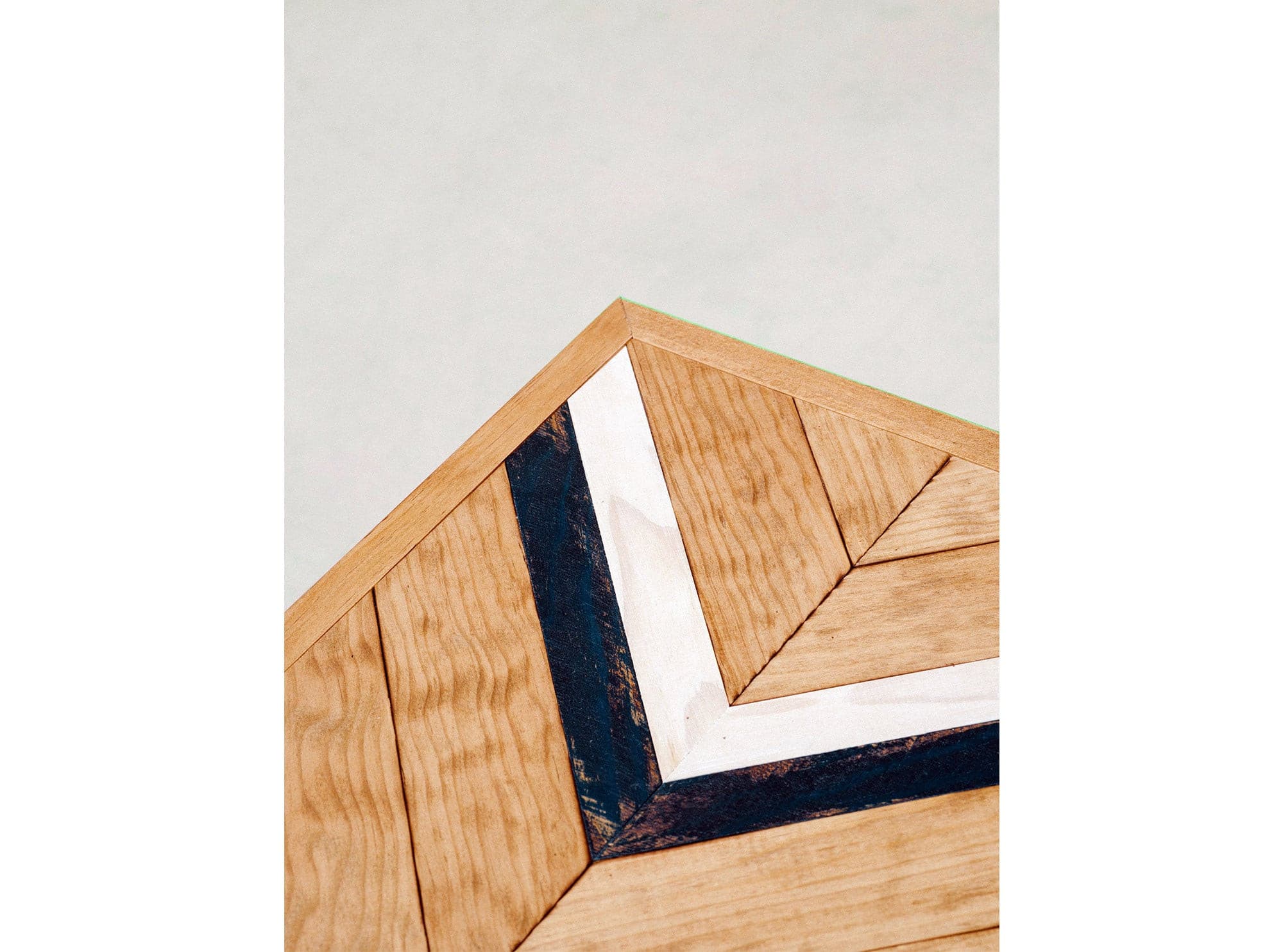 Woodabu - Wholesale Bench - Rustic Wave Bank1