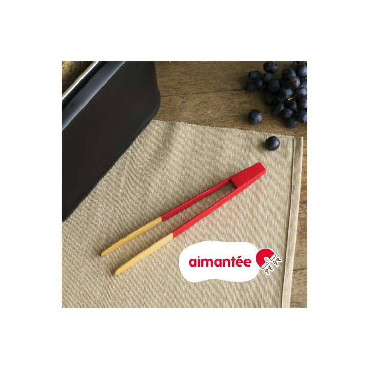 Magnetic Bamboo Toast Tongs for wholesale by Pebbly France