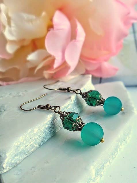 Havsblått sjöglas-set: örhängen, armband, halsband för wholesale av Bad Apple Designs