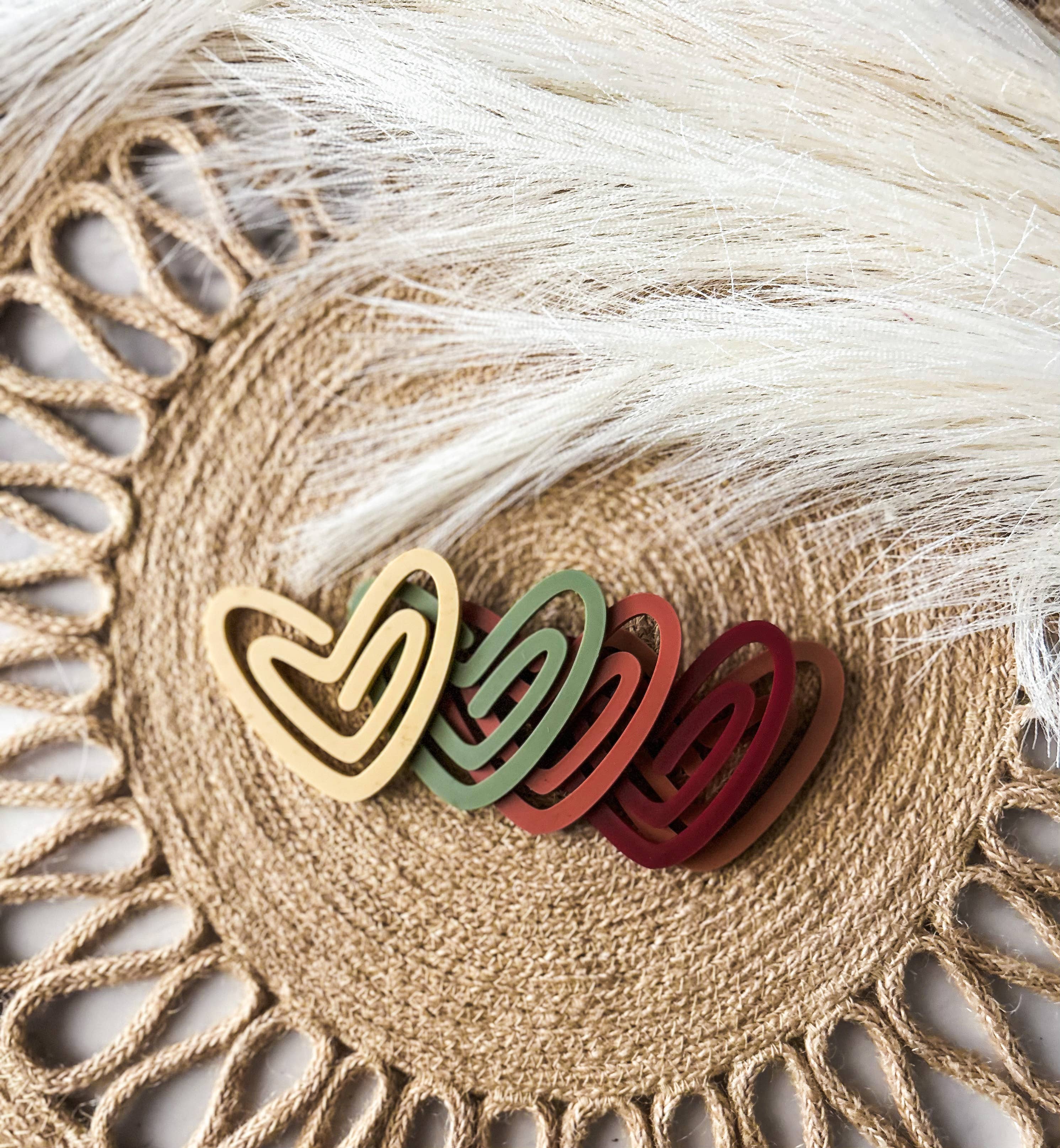 Elle and Is Gifts and keepsakes - Wholesale Bookmark - Acrylic bookmark | bookmarks | heart bookmark1