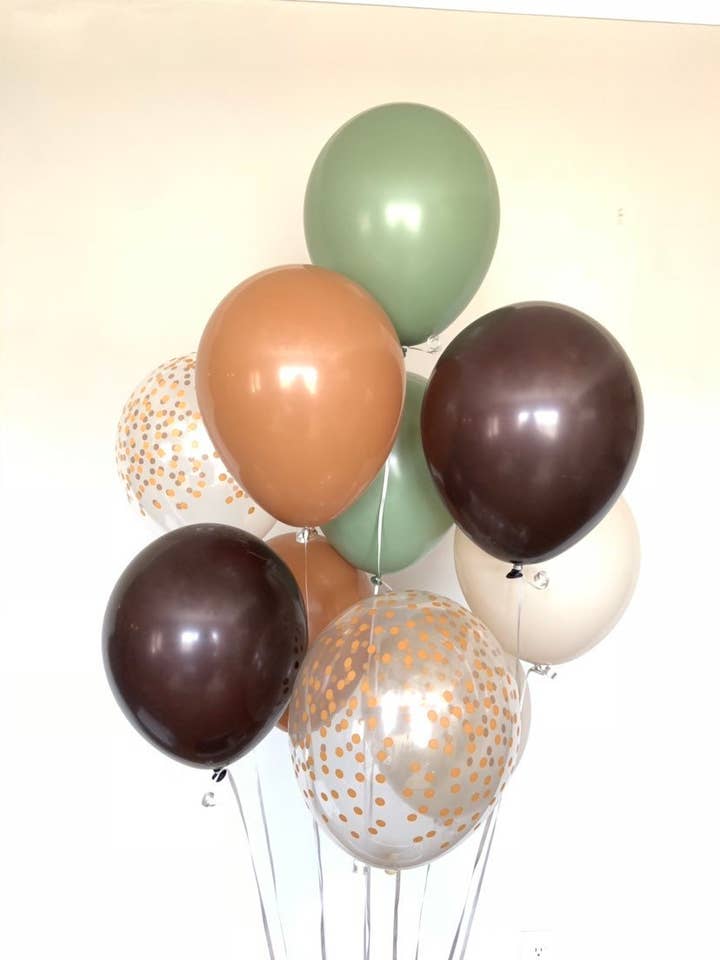 Grüne und braune Luftballons | Set mit 10 Latexballons für den Großhandel von Hullaballoons